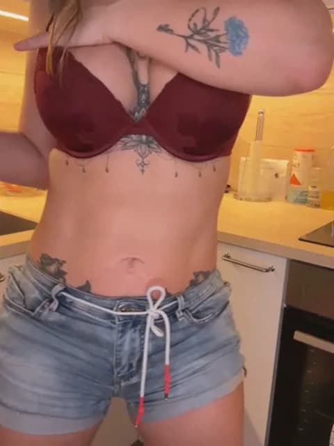 NymphoSwede Leak #28115 - Apr 7, 2026 17:04 [38m]