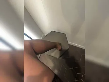 _SweetLady_ BongaCams Model - Cam Recordings